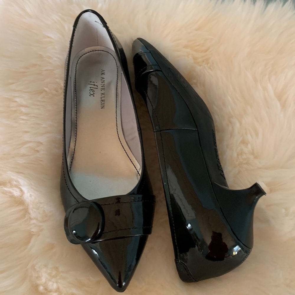 COPY - AK Anne Klein kitten heel shoes